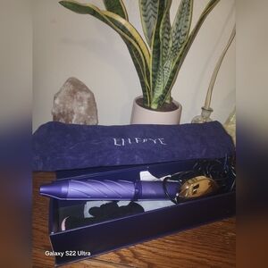 Ellesye Purple Hair Curler with Gold Accents